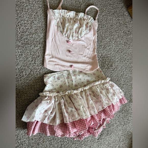 Y2K Pink Floral Ruffle set - Picture 9 of 12